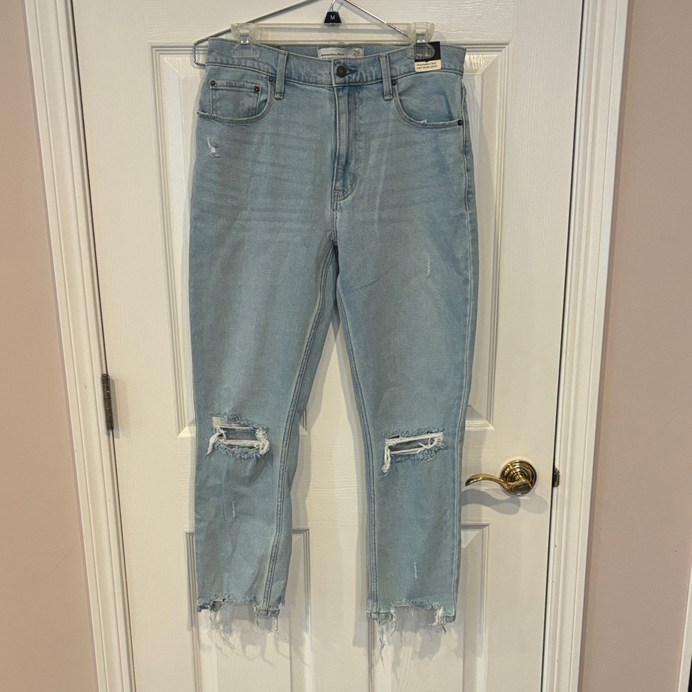 Women’s Abercrombie & fitch jeans NWT